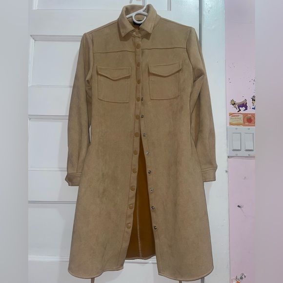 Small Trench Coat by Republic - Picture 4 of 5